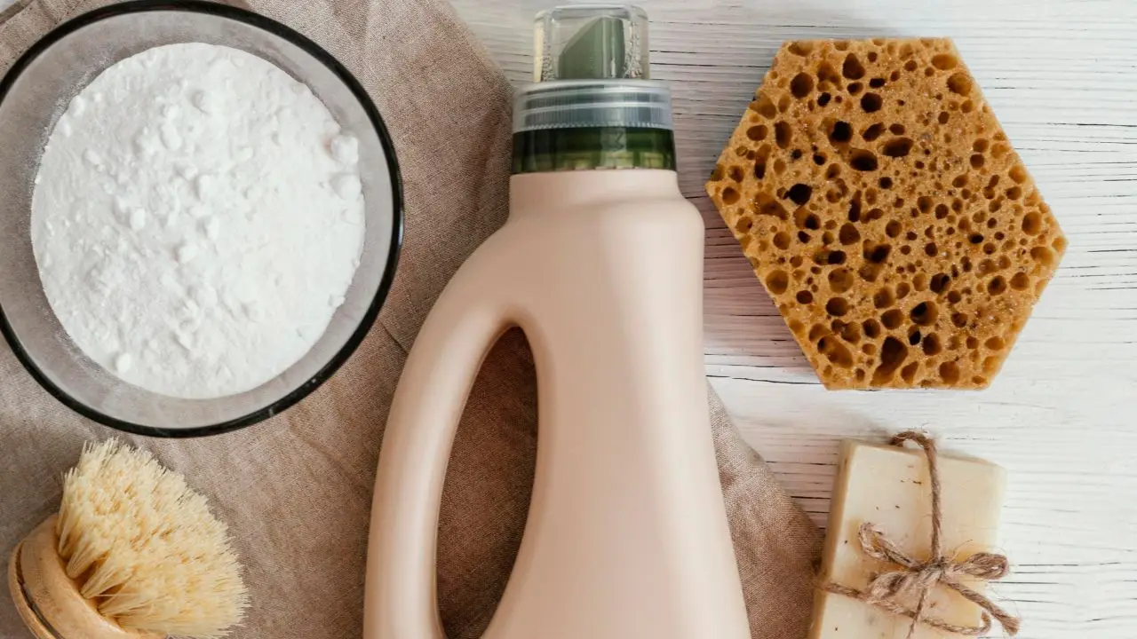 Cosa usare in cucina per pulire? ecco i migliori detergenti naturali